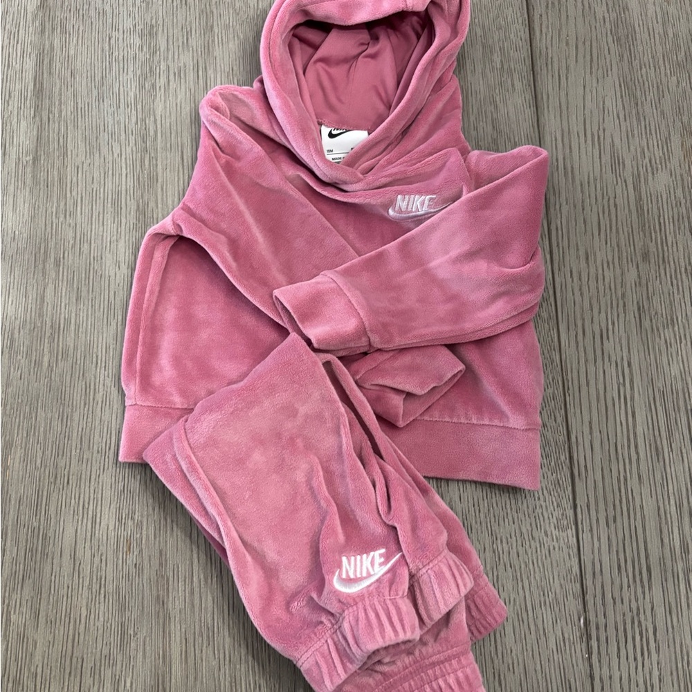 Nike Pink Velour Matching Set Hoodie and Sweatpants
